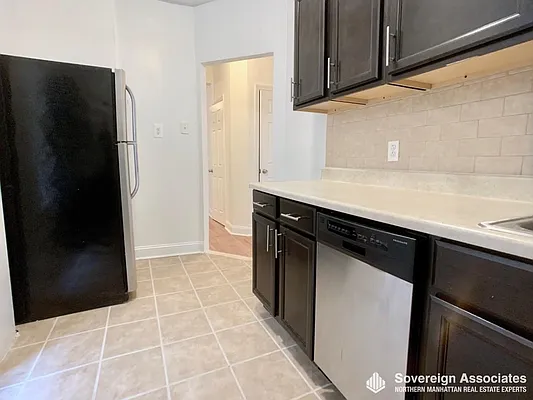 Rented by Sovereign Associates | media 23