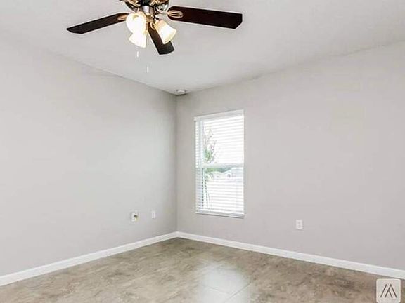 4th image of 645 Lindbergh Way