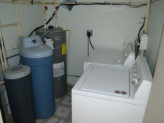 5th image of 26109 W Locust Ln