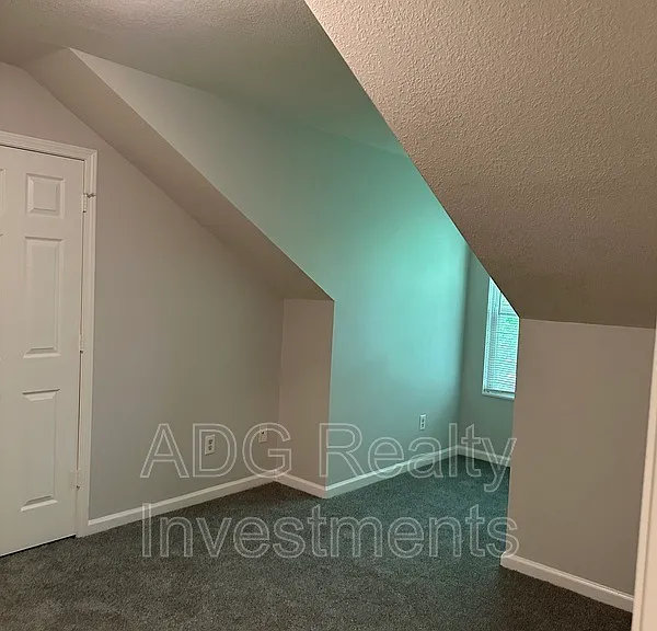 1917 Butterfly Ln — Photo 10