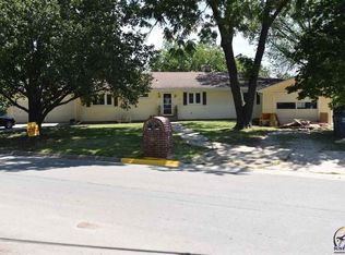 1314 Exchange Ct, Emporia, KS 66801