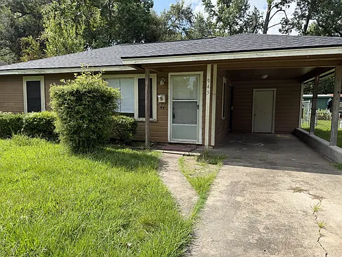 945 Trinidad St Photo 1