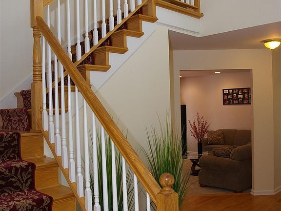 5th image of 3 Bristol Ct