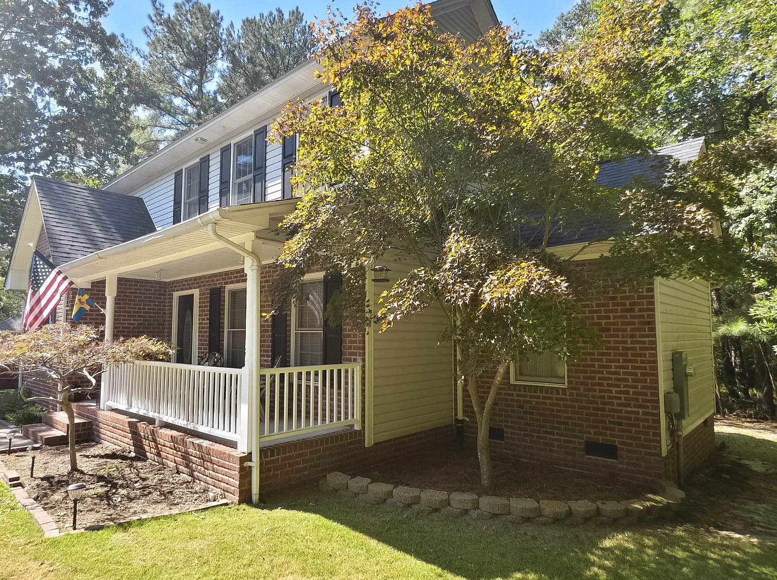 3 bed, 2.5 bath, 1923 sqft, $2,500 — Photo 3