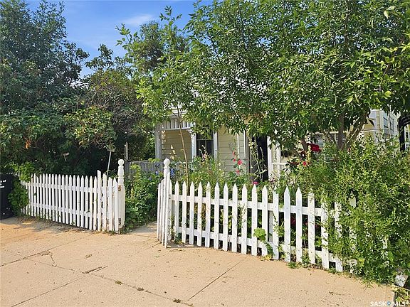 2nd image of 306 Main STREET