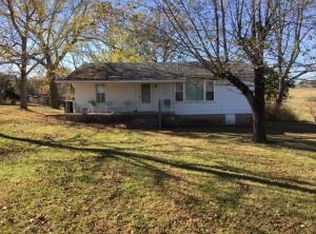 8262 E Maxie Camp Rd, Harrison, AR 72601