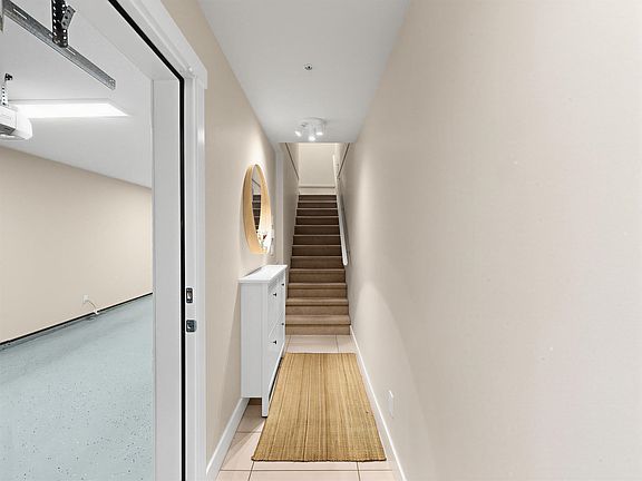 4th image of 20498 82nd Ave #69