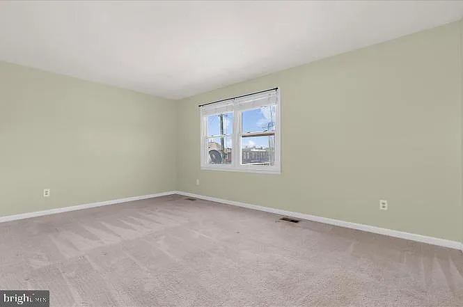 1268 Delbert Ave — Photo 32