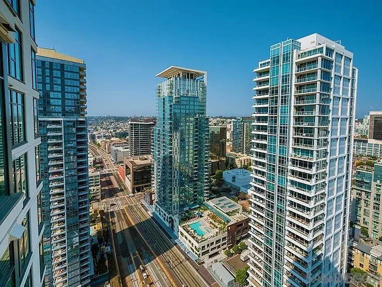 1205 Pacific Hwy #2904 — Photo 9