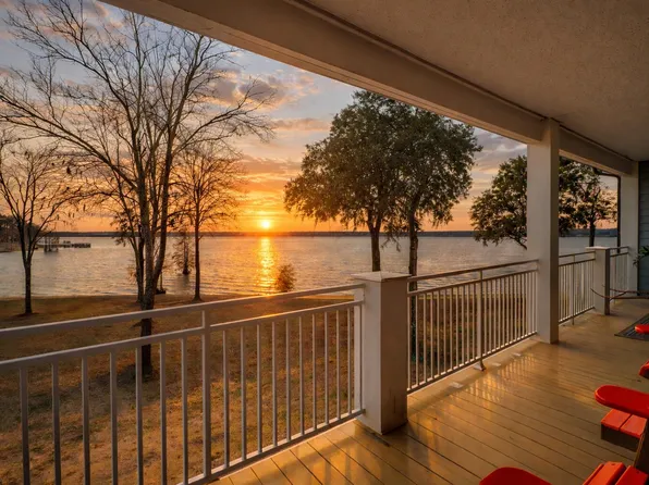 1198 Bridgeview Ln, Summerton, SC 29148