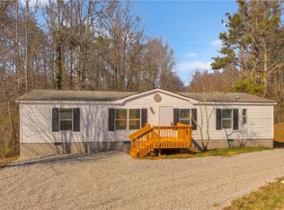 446 Flat Creek Dr, Dawsonville, GA 30534