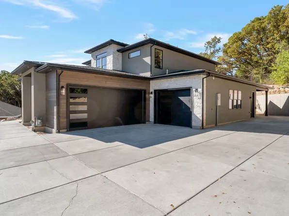 5619 S Fox Chase Dr E, Ogden, UT 84403