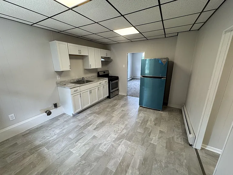 139 Sand St #A — Photo 1