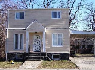 237 Soma Pl, Freeport, NY 11520