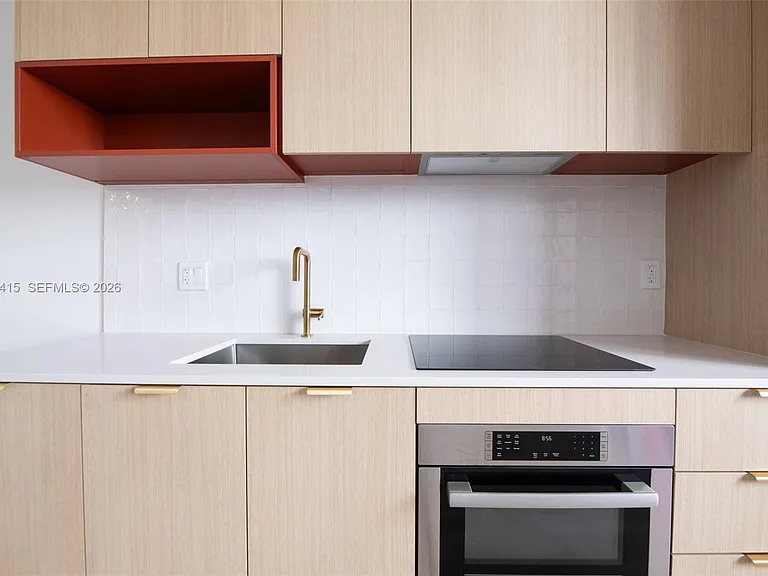 90 NE 32nd St #516 — Photo 10