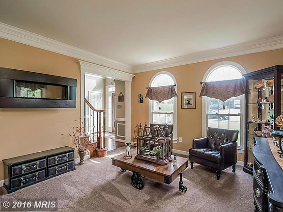 3rd image of 3307 Knolls Pkwy