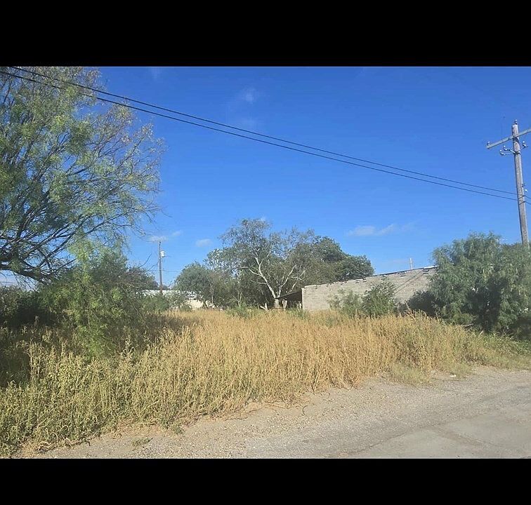 2nd image of 20089 N US Hwy 277