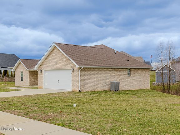 2nd image of 632 Tristan Ln