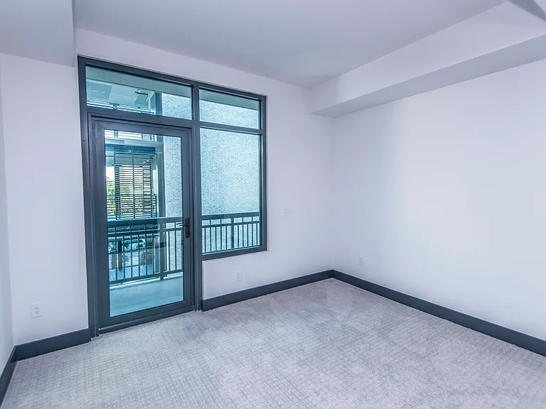 5 Gadsdenboro St #312 — Photo 9