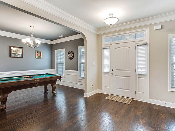 5th image of 379 Royal Birkdale Dr