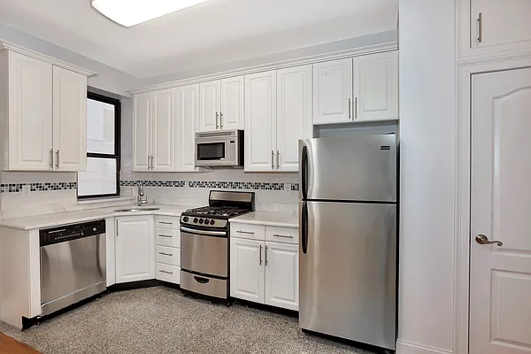 Rented by Corcoran | media 13