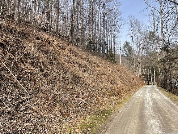 4th image of 0 Laurel Falls Rd Lot 16