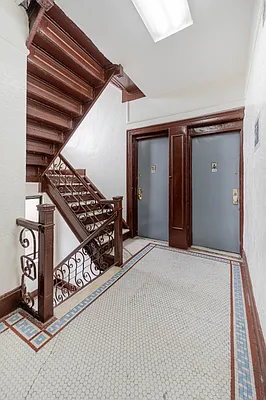 Rented by Executive Towers  | media 54