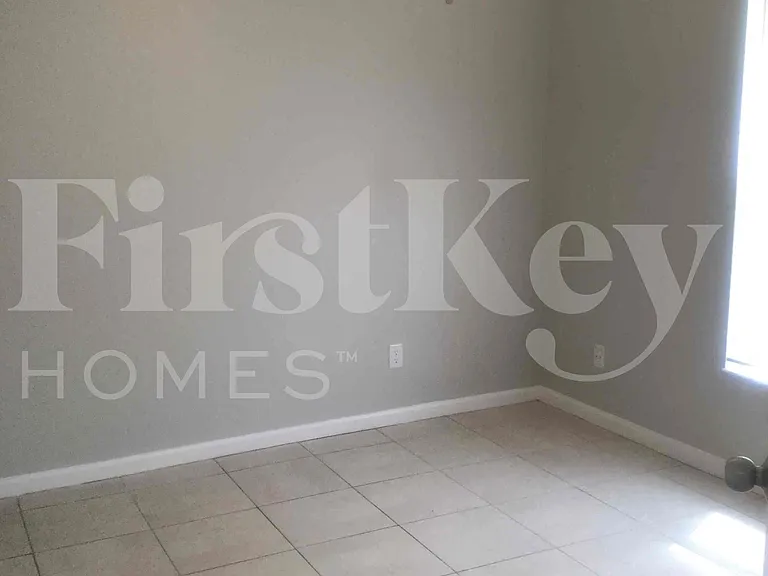662 SW Sandbar Ter — Photo 27