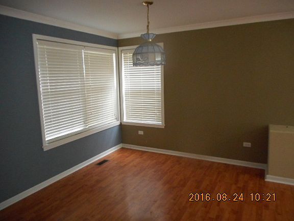 3rd image of 171 Concord Ln #171