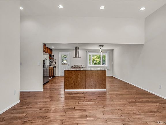 4th image of 7064 Yates Street