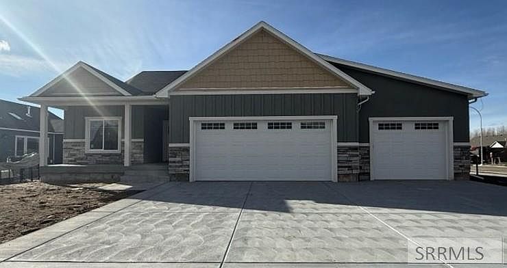 1st image of 5514 Boardwalk Rd