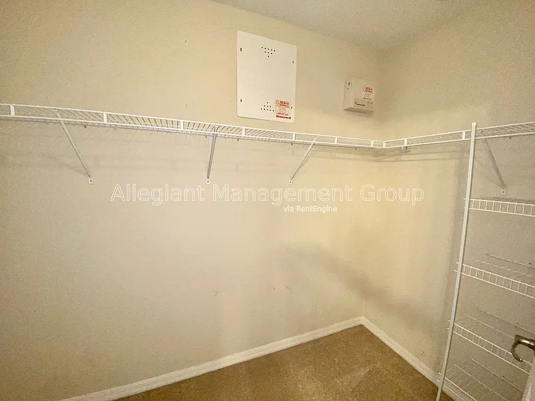 2363 Seven Oaks Dr — Photo 11