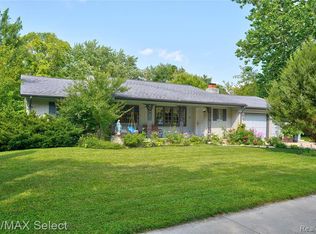 510 Luce Ave, Flushing, MI 48433