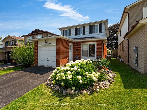 2nd image of 86 Trillium Cres
