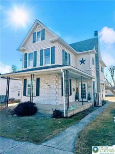 194 N 7th St, Lehighton, PA, 18235