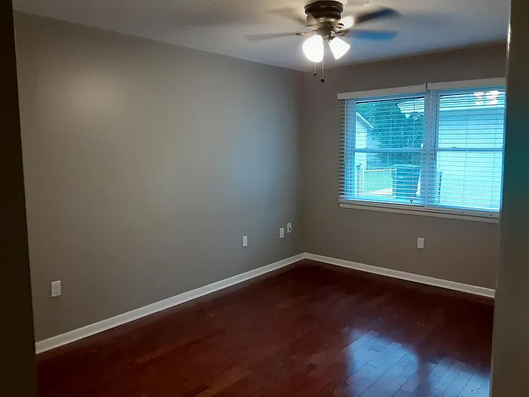 107 Walz Cir — Photo 11