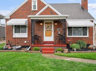 631 Ansonia St, Oregon, OH 43616