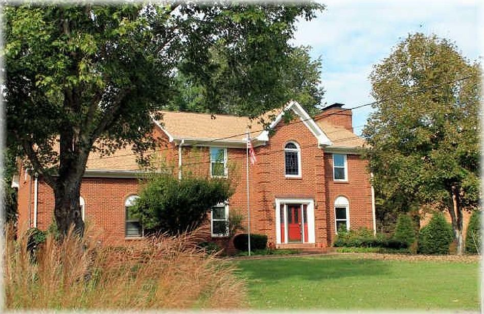 1st image of 409 Ashley Ln