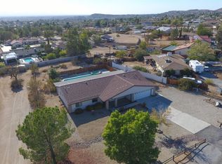 16045 Venango Rd, Apple Valley, CA 92307