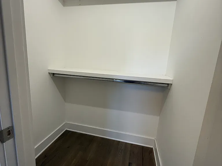 804 Lena St — Photo 19