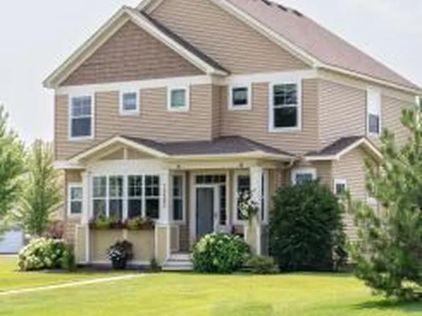 15582 Europa Ave N, Hugo, MN 55038