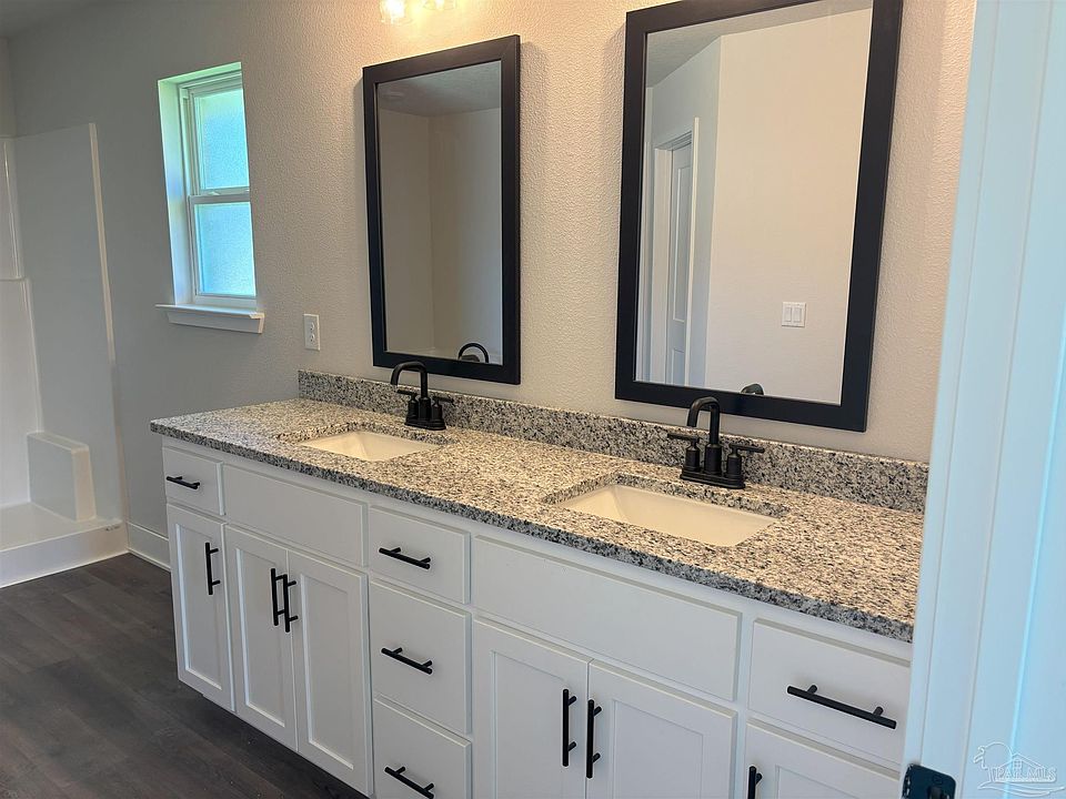 2nd image of 1870 Hazelnut Dr #45B