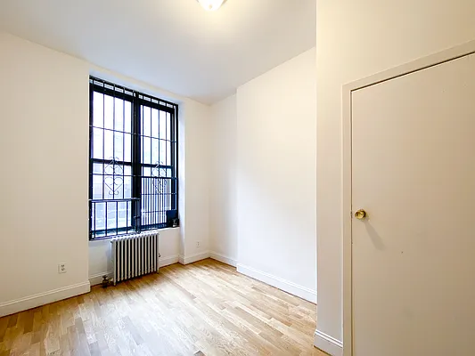 Rented by Compass | media 8