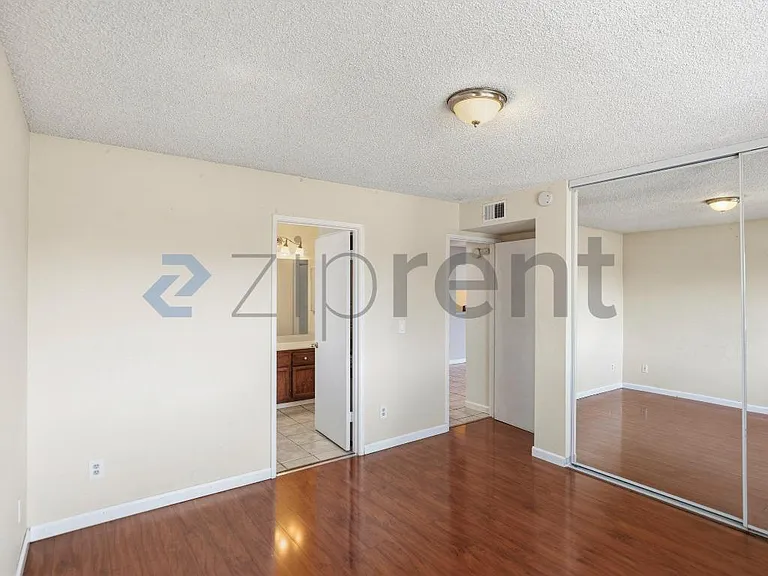 3272 Shadow Park Pl — Photo 14
