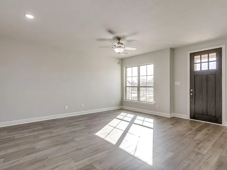 6916 Yellow Hammer Way — Photo 3