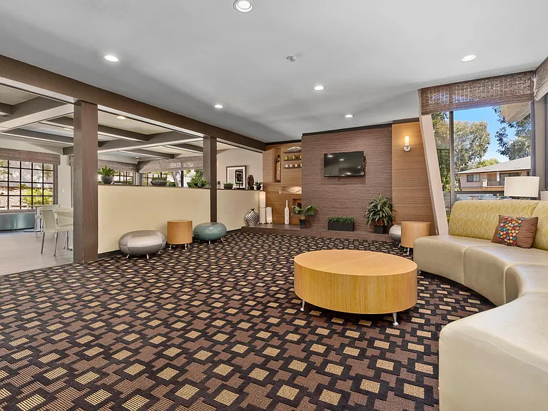 Resident Lounge