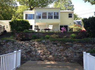 17 Pine Tree Dr, Holland, MA 01521