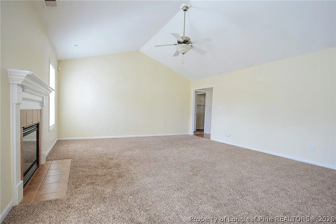 3 bed, 2.0 bath, 1987 sqft, $1,850 — Photo 4