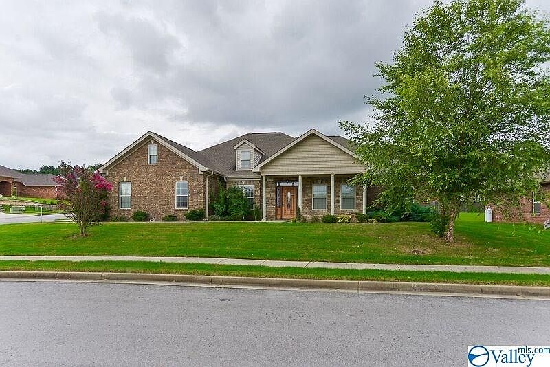 1st image of 2403 Butte Woods Ln SW