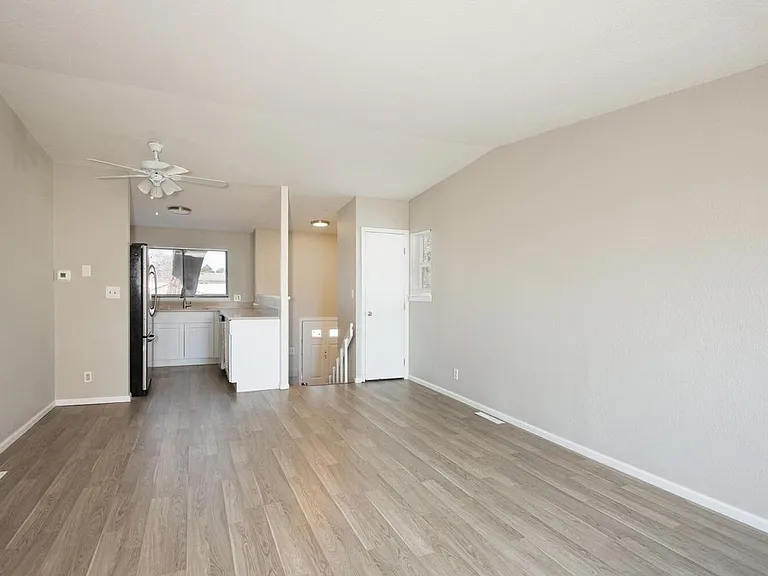 6252 Pontiac St — Photo 12